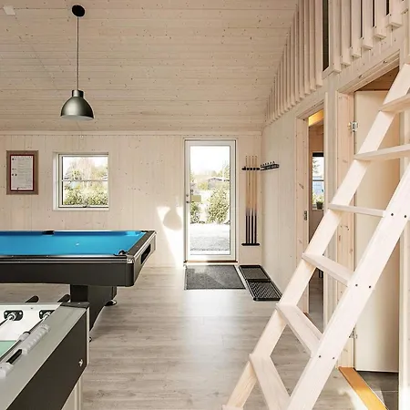 Vakantiehuis 14 Person In Vaeggerlose