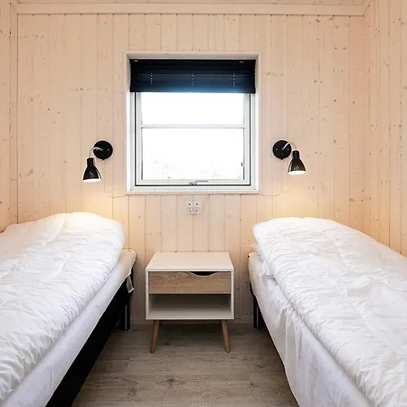 Vakantiehuis 14 Person In Vaeggerlose