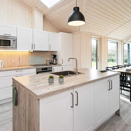 Vakantiehuis 14 Person In Vaeggerlose Bøtø By