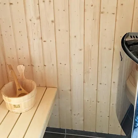 14 Person In Vaeggerlose Vakantiehuis